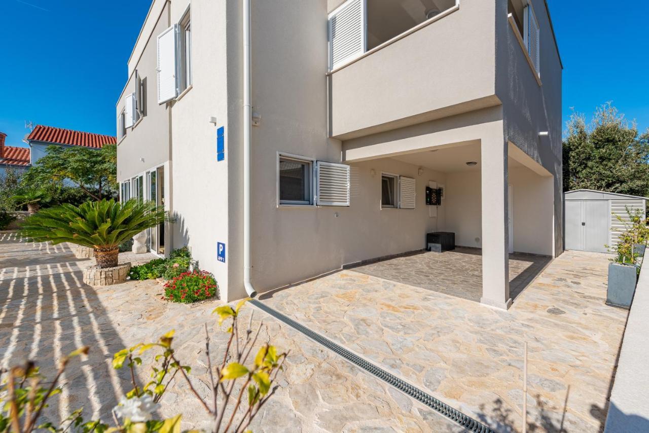 Апартаменты Hibiskus App2 Вир Экстерьер фото